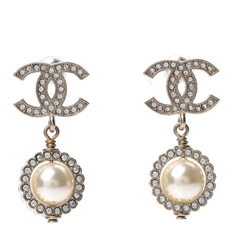 Chanel pearl earrings